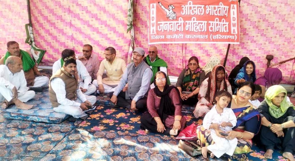The government should listen Now the fight for justice is on the streets workers and women have joined the farmers